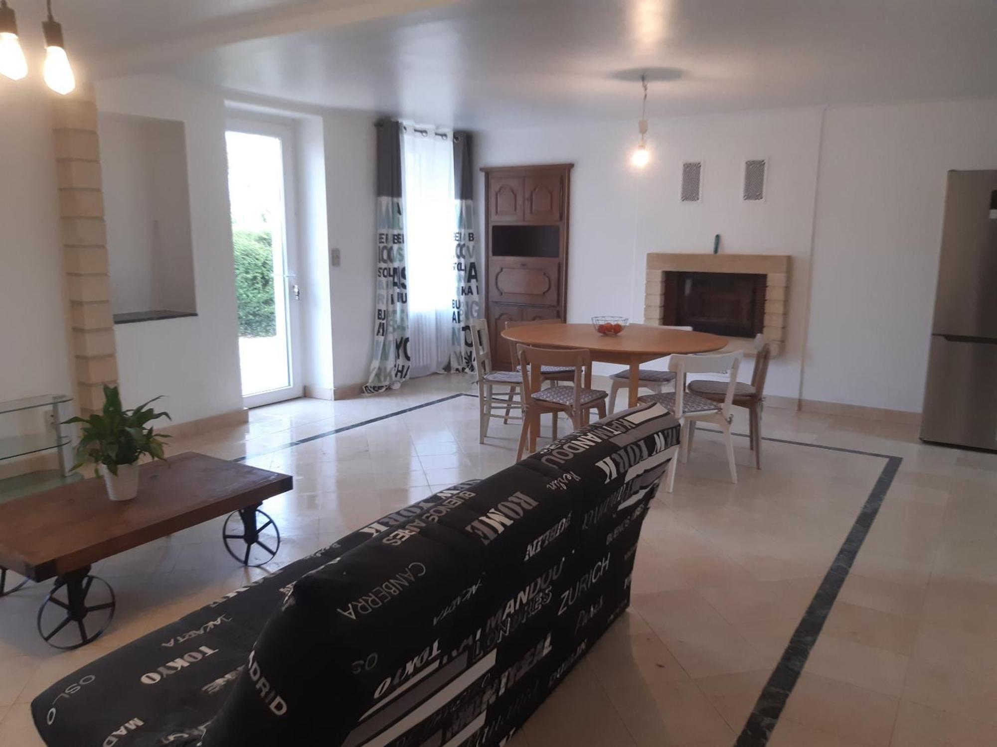 Maison A La Campagne - Piscine Beaulieu-sur-Layon Ruang foto