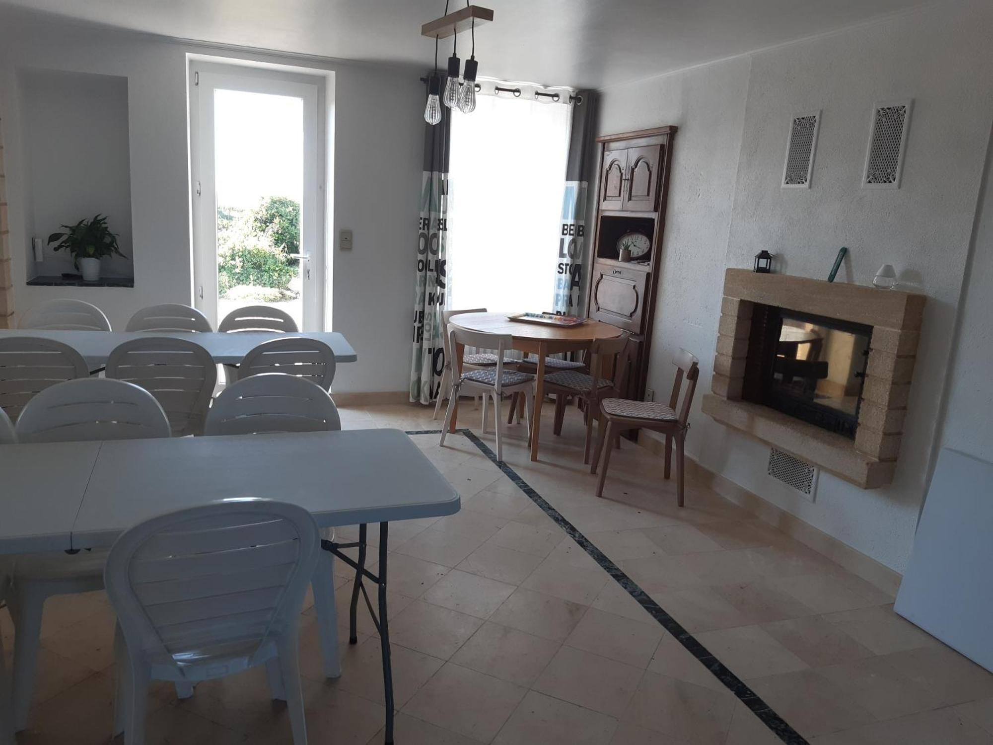Maison A La Campagne - Piscine Beaulieu-sur-Layon Ruang foto